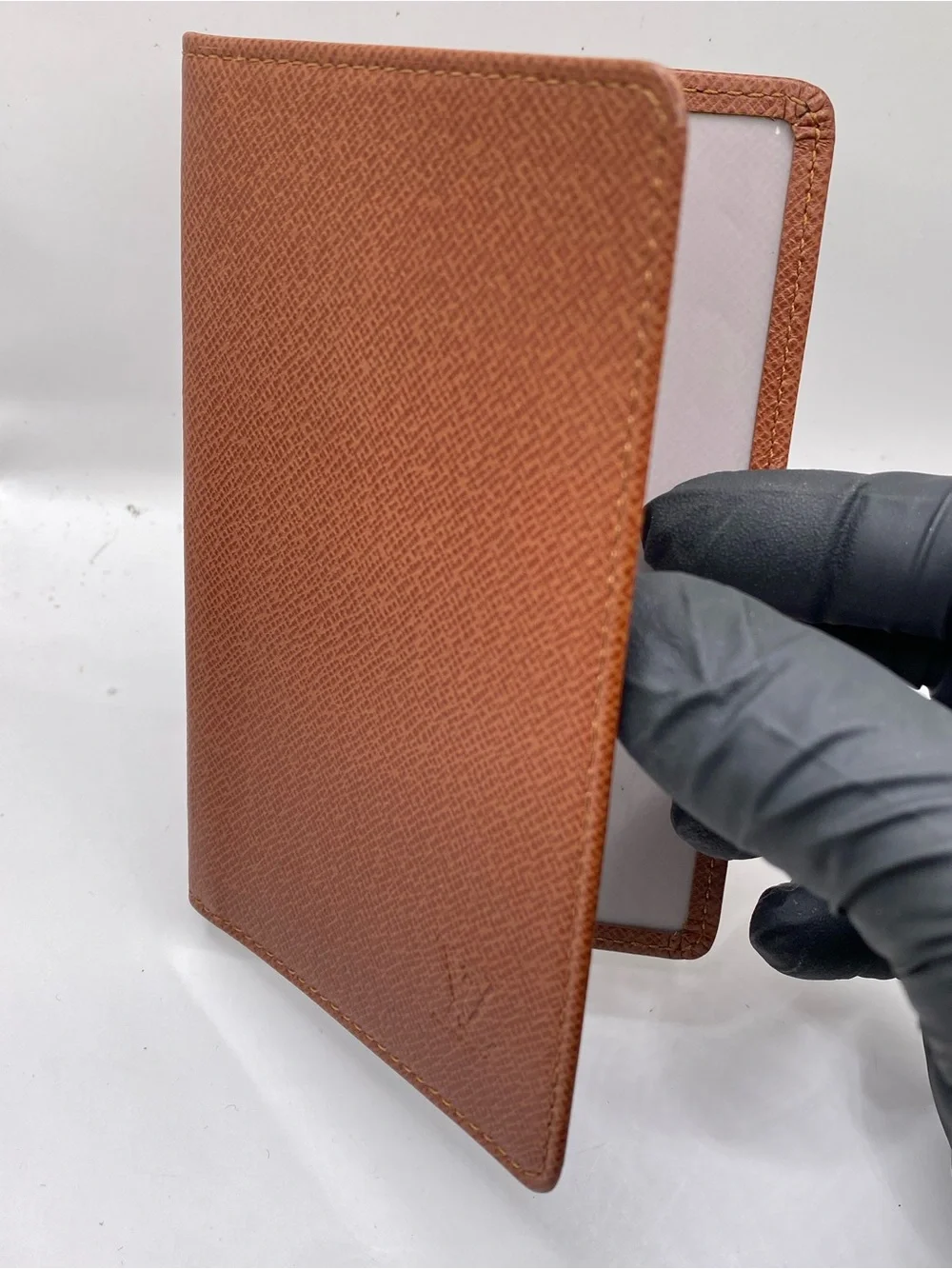Louis Vuitton Brown Leather Key & Card Holder - Picture 10 of 10